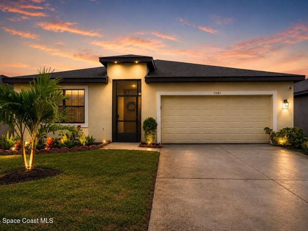 1581 Mineral Loop Drive NW, Palm Bay, FL 32907