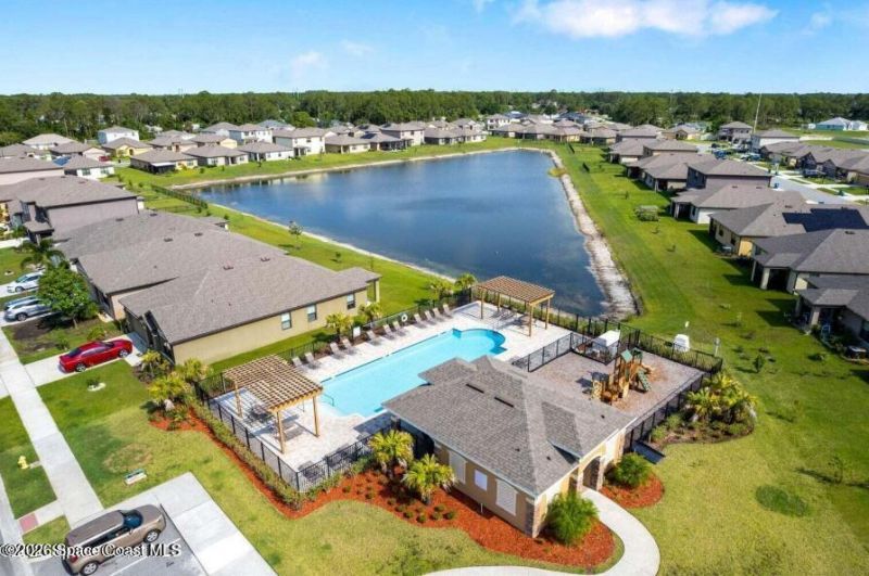 1581 Mineral Loop Drive Nw, Palm Bay, FL 32907 Photo