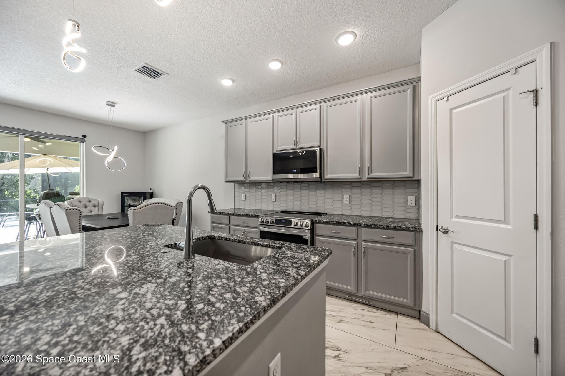 1260 Bristol Oaks Way, Orlando, FL 32825 Photo