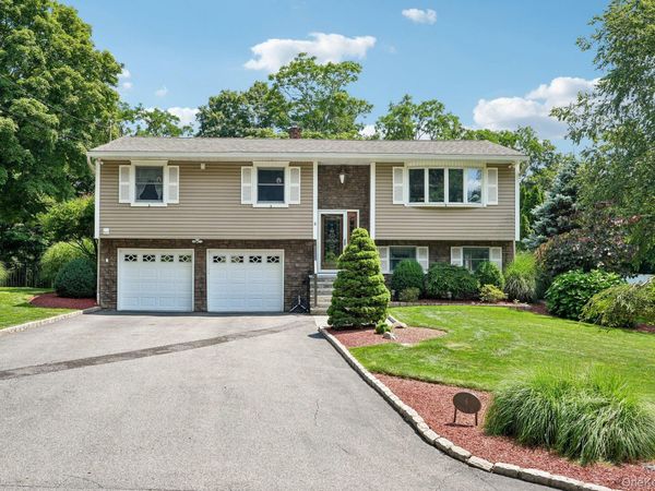 6 Prince Road, Mahopac, NY 10541