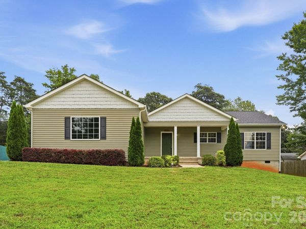 4888 Slanting Bridge Road, Sherrills Ford, NC 28673