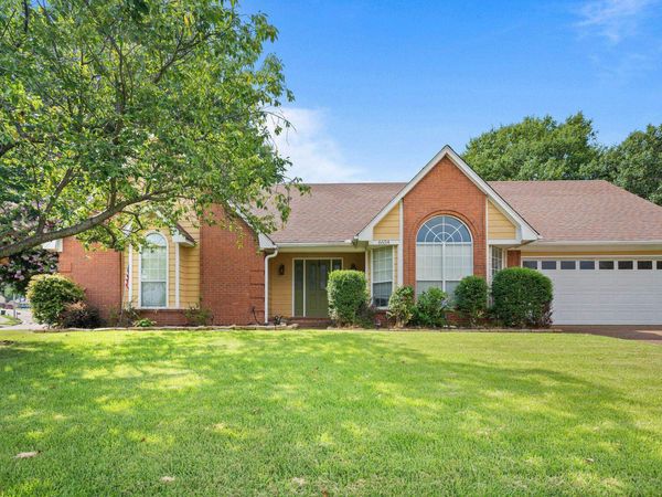 6654 GOLDEN STAR CV, Bartlett, TN 38134