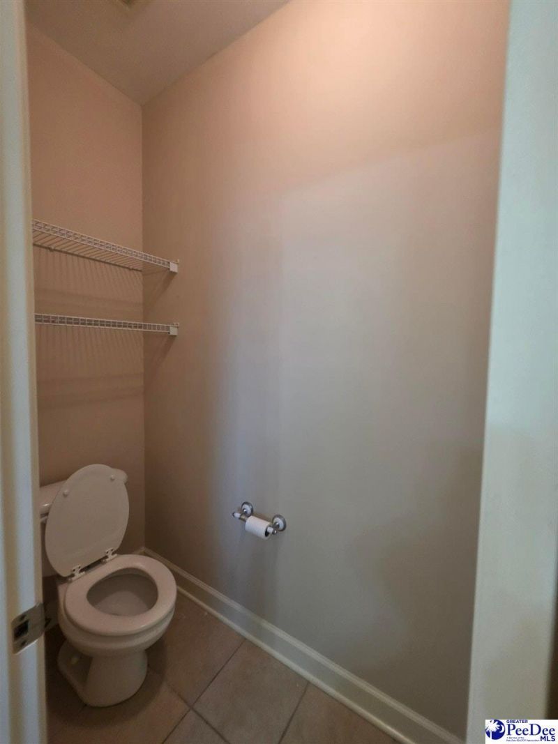995 Maggie Way Photo 18