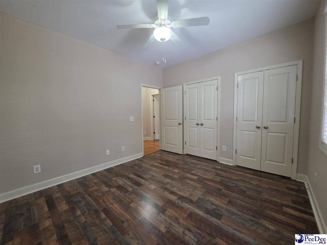 995 Maggie Way Photo 7
