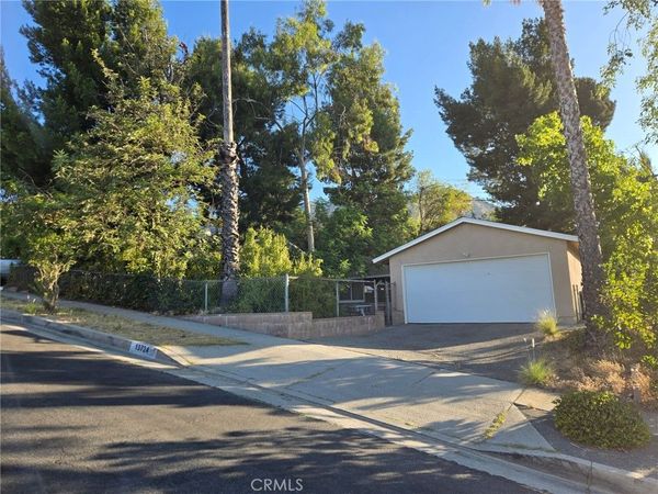 13724 Linfield, Sylmar, CA 91342