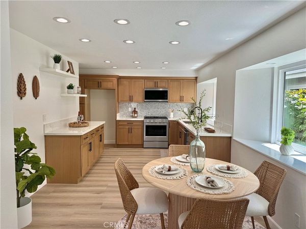 2687 Orange, Unit b, Costa Mesa, CA 92627