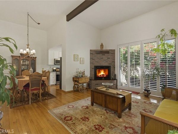 6225 Shoup Avenue, Unit 97, Woodland Hills, CA 91367