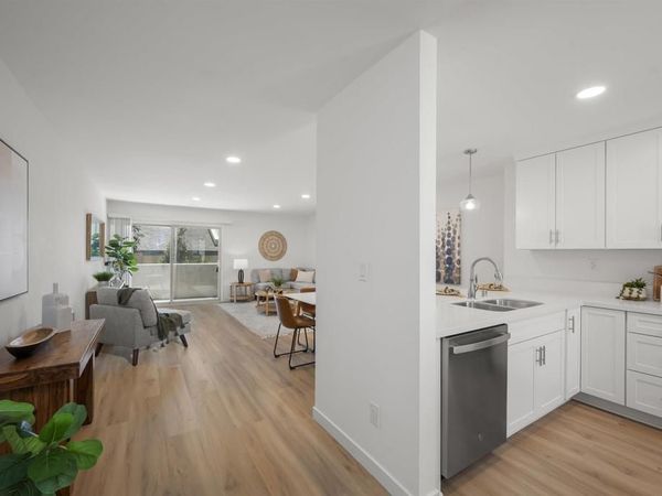 4195 Mount Alifan Place, Unit D, San Diego, CA 92111