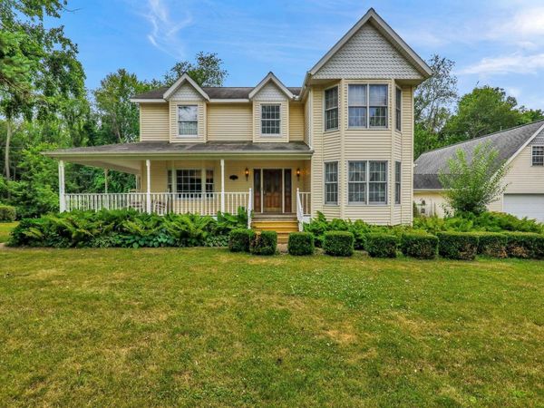 4961 E Beechwood Drive, Delton, MI 49046