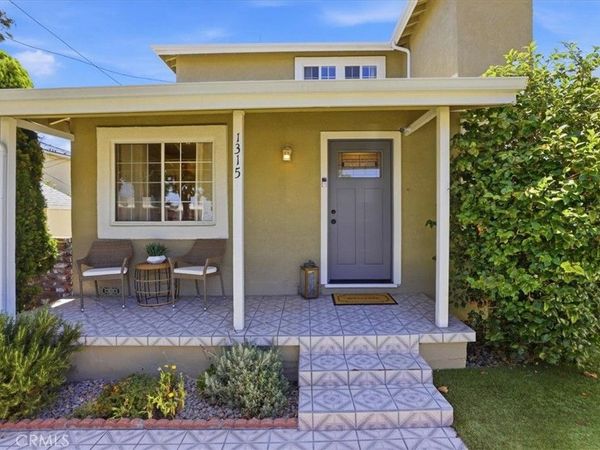 1315 Field Avenue, Inglewood, CA 90302