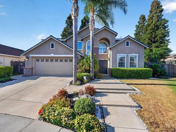 1301 Peregrine Drive, Gilroy, CA 95020