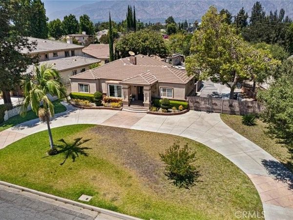 221 W Le Roy, Arcadia, CA 91007