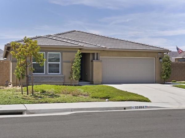 32404 Wild West Ct, Winchester, CA 92596