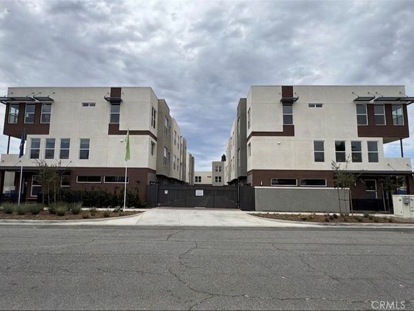 652 E Fourth Street, Pomona, CA 91766