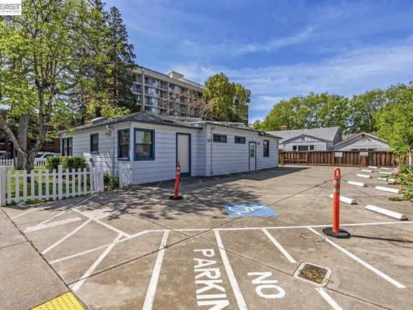 2291 Pacheco St, Concord, CA 94520