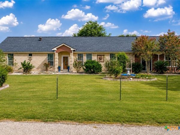 9629 US Hwy 59N , Fannin, TX 77960