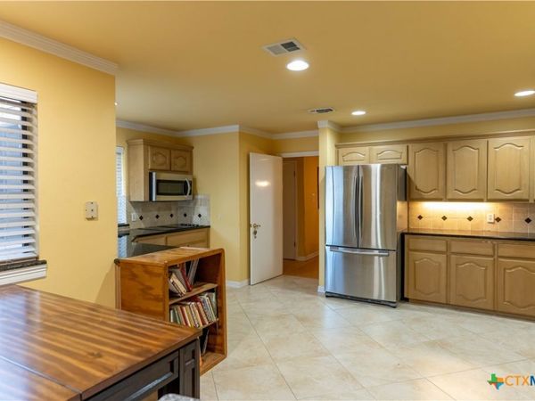 10900 Crown Colony Drive , Unit C, Austin, TX 78747