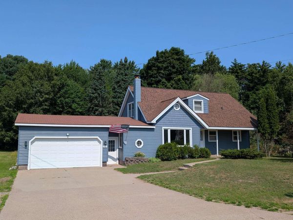 847 Silver Creek Road, Sands Twp, MI 49855