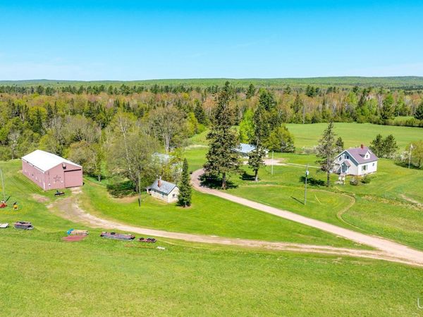 36841 River Road, Portage Twp, MI 49916