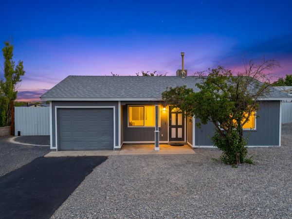 493 Chippewa Drive SW, Rio Rancho, NM 87124