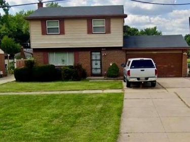 9230 Monroe Boulevard, Taylor, MI 48180