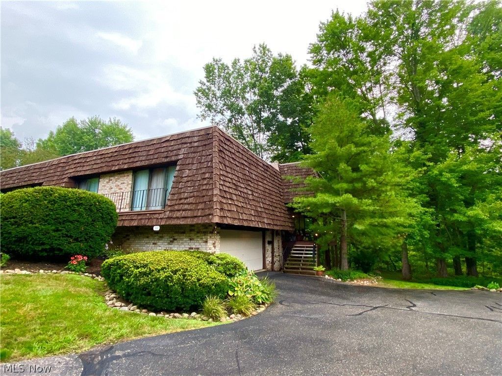 171 Granger Road , Unit 109, Medina, OH 44256 Main Photo