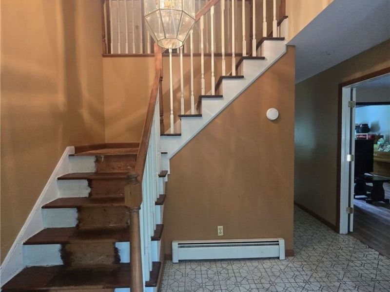 11709 Pinewood Trail, Chesterland, OH 44026 Photo 2