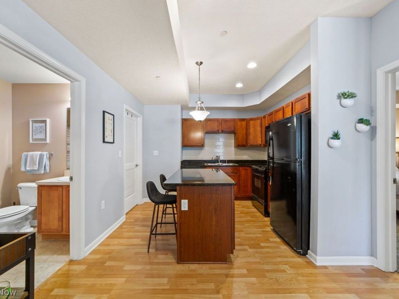 7507 Battery Park Boulevard, Cleveland, OH 44102 Photo 10