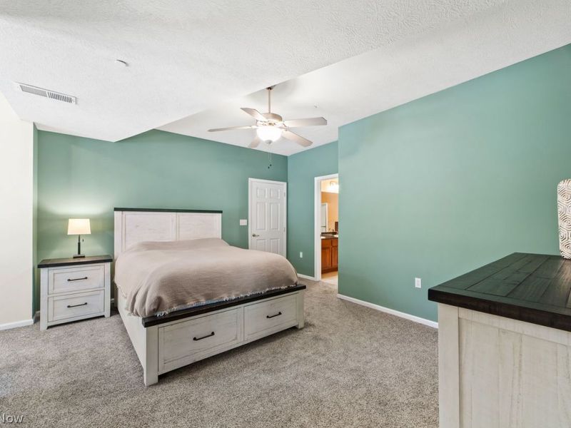 7507 Battery Park Boulevard, Cleveland, OH 44102 Photo 16