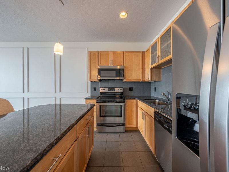 1237 Washington Avenue, Unit 1007, Cleveland, OH 44113 Photo 12