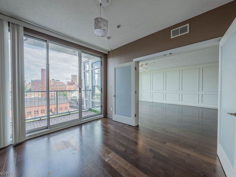 1237 Washington Avenue, Unit 1007, Cleveland, OH 44113 Photo 18
