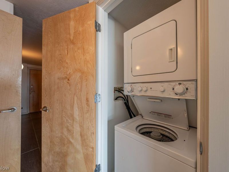 1237 Washington Avenue, Unit 1007, Cleveland, OH 44113 Photo 21