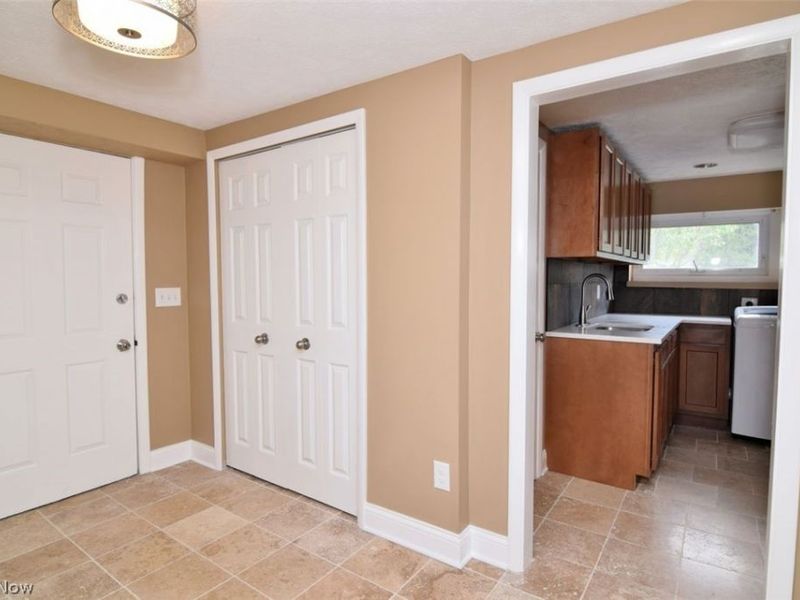 381 Hickory Hill Road , Chagrin Falls, OH 44022 Photo 24