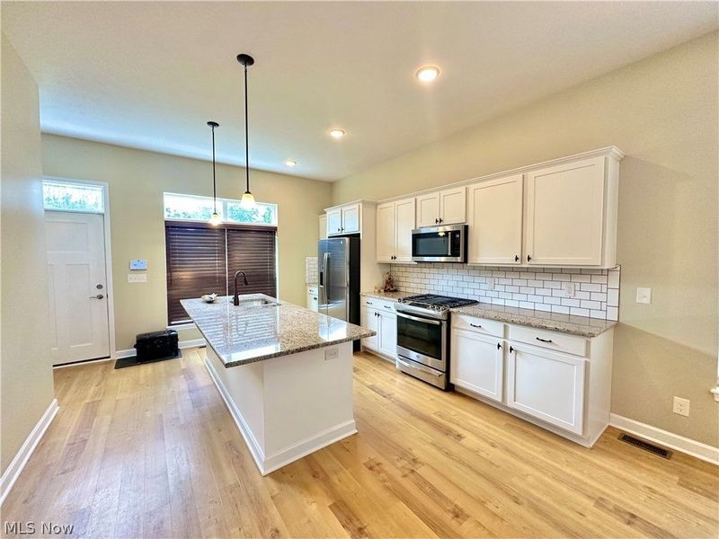 1958 W 47th Street , Cleveland, OH 44102 Photo 3