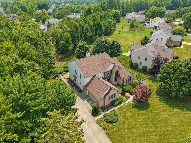 9615 Windsor Way, Twinsburg, OH 44087 Photo 5