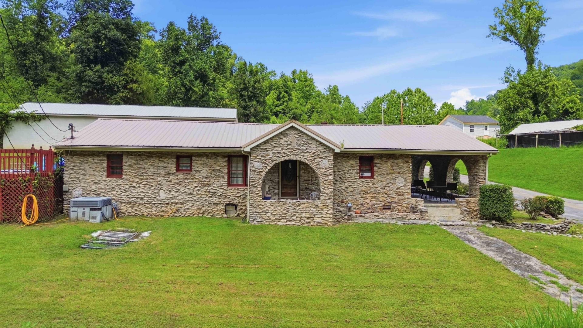 21 Vista Road, Manchester, KY 40962