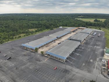 385 Outlet Avenue, Eddyville, KY 42038