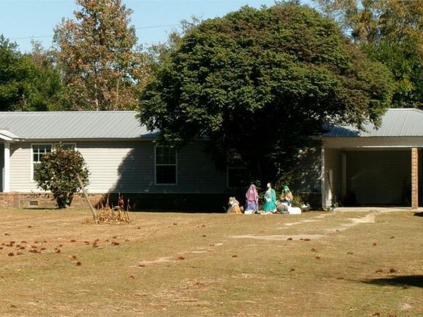 423 Old Louisville Road, Newington, GA 30446