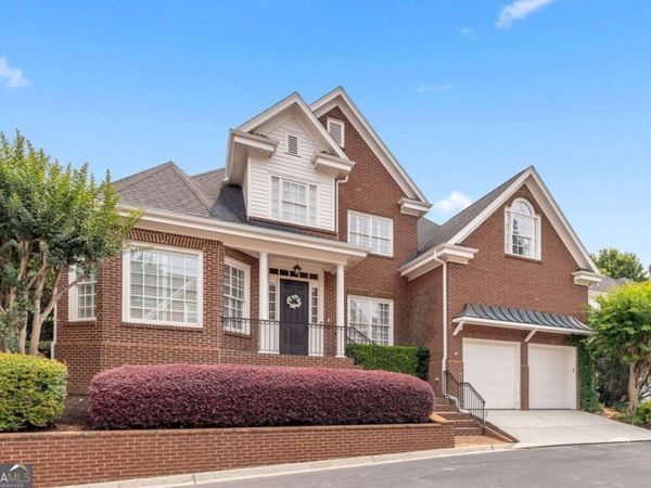 2265 NE Valley Brook Way NE, Brookhaven, GA 30319