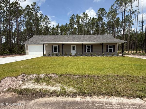 5487 Old Waynesville Road, Waynesville, GA 31566