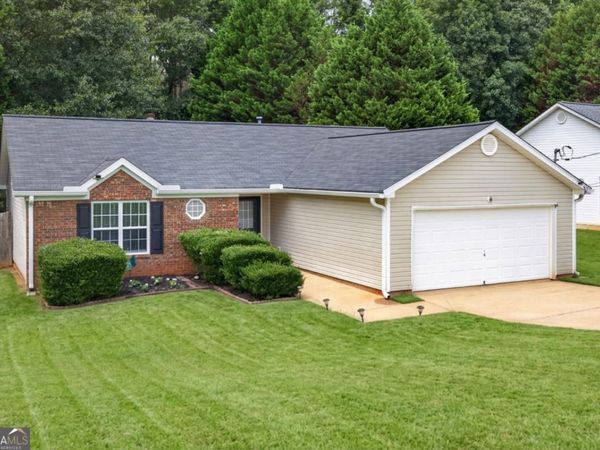 59 Canterbury Drive, Grantville, GA 30220