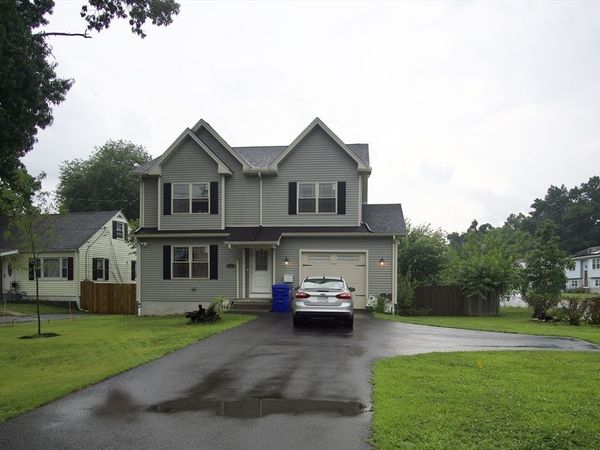 1289 Bay St., Springfield, MA 01109