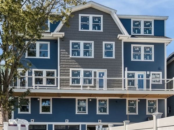 58 Granite Street, Unit 4, Gloucester, MA 01930