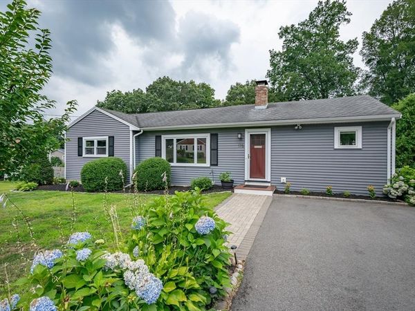 175 Edgewater Dr., Framingham, MA 01702