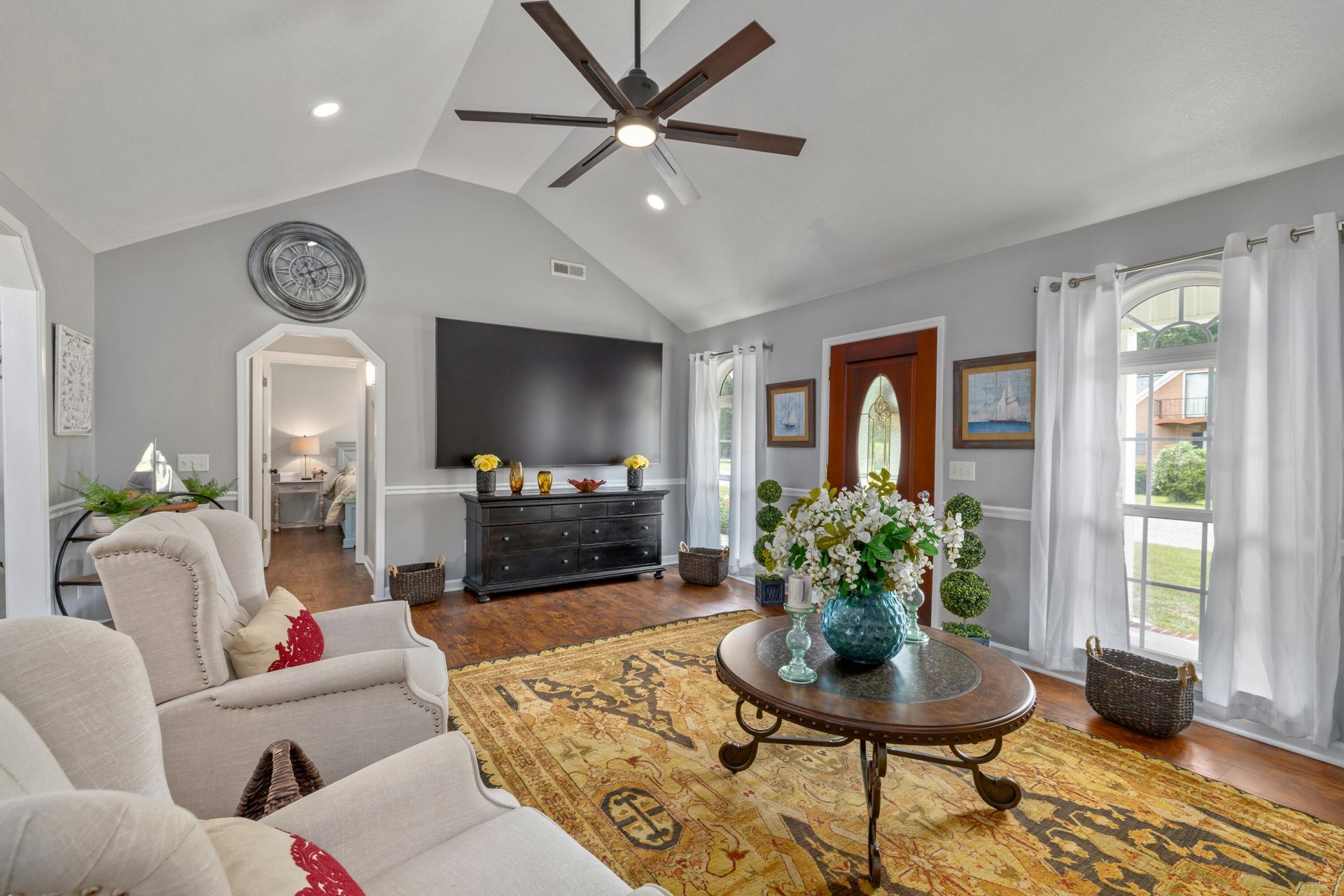 1026 Radius Street Photo 14
