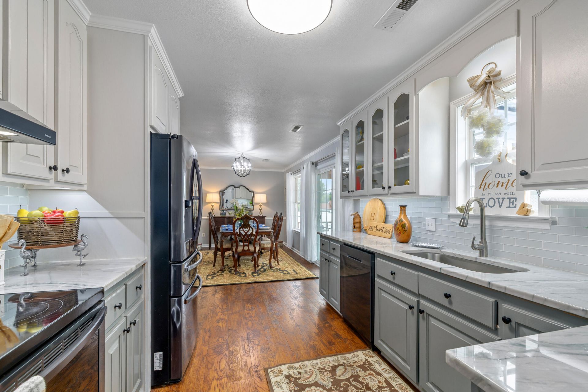 1026 Radius Street Photo 22