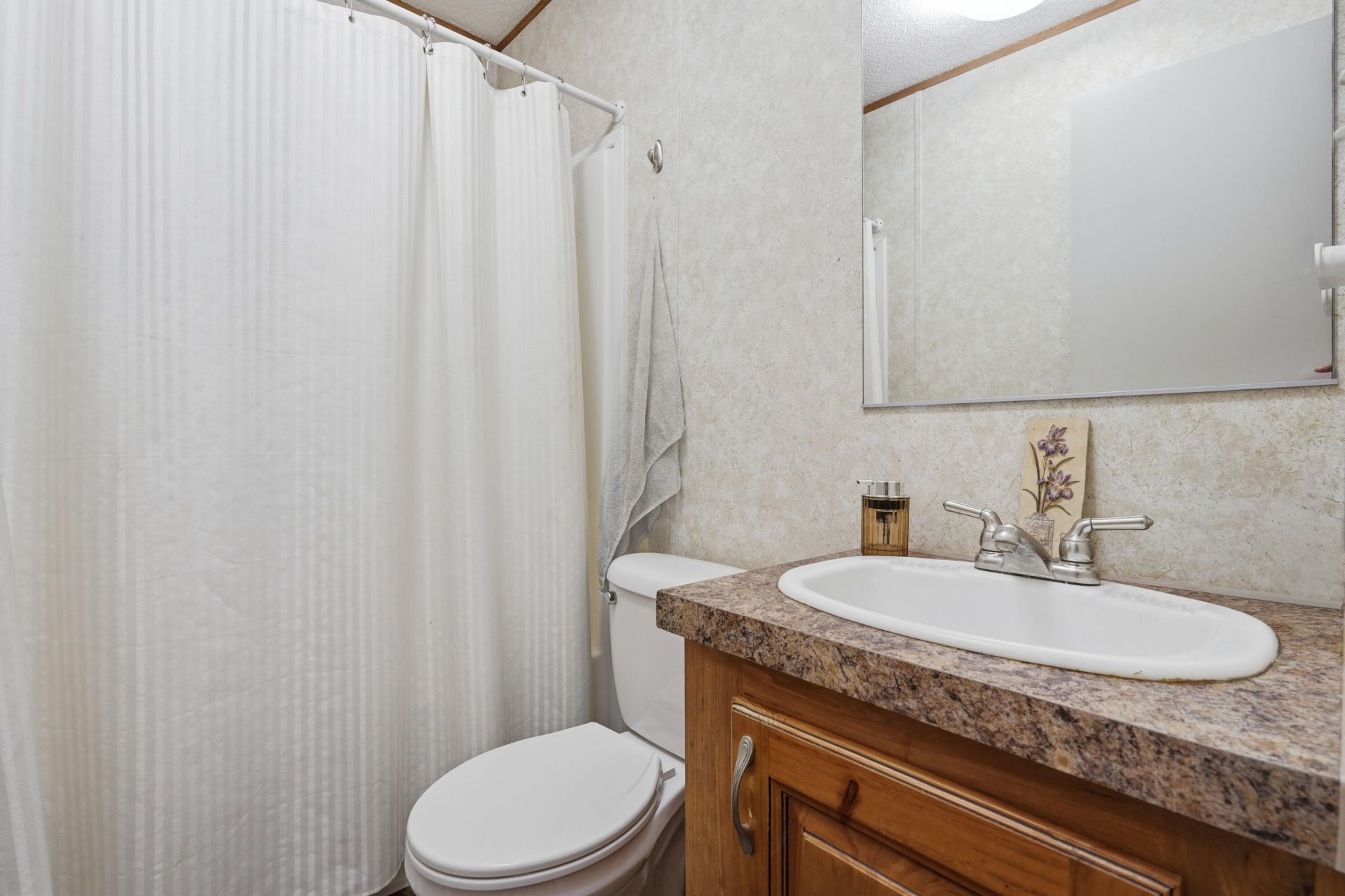 1442 Poplar Hill Drive Photo 22