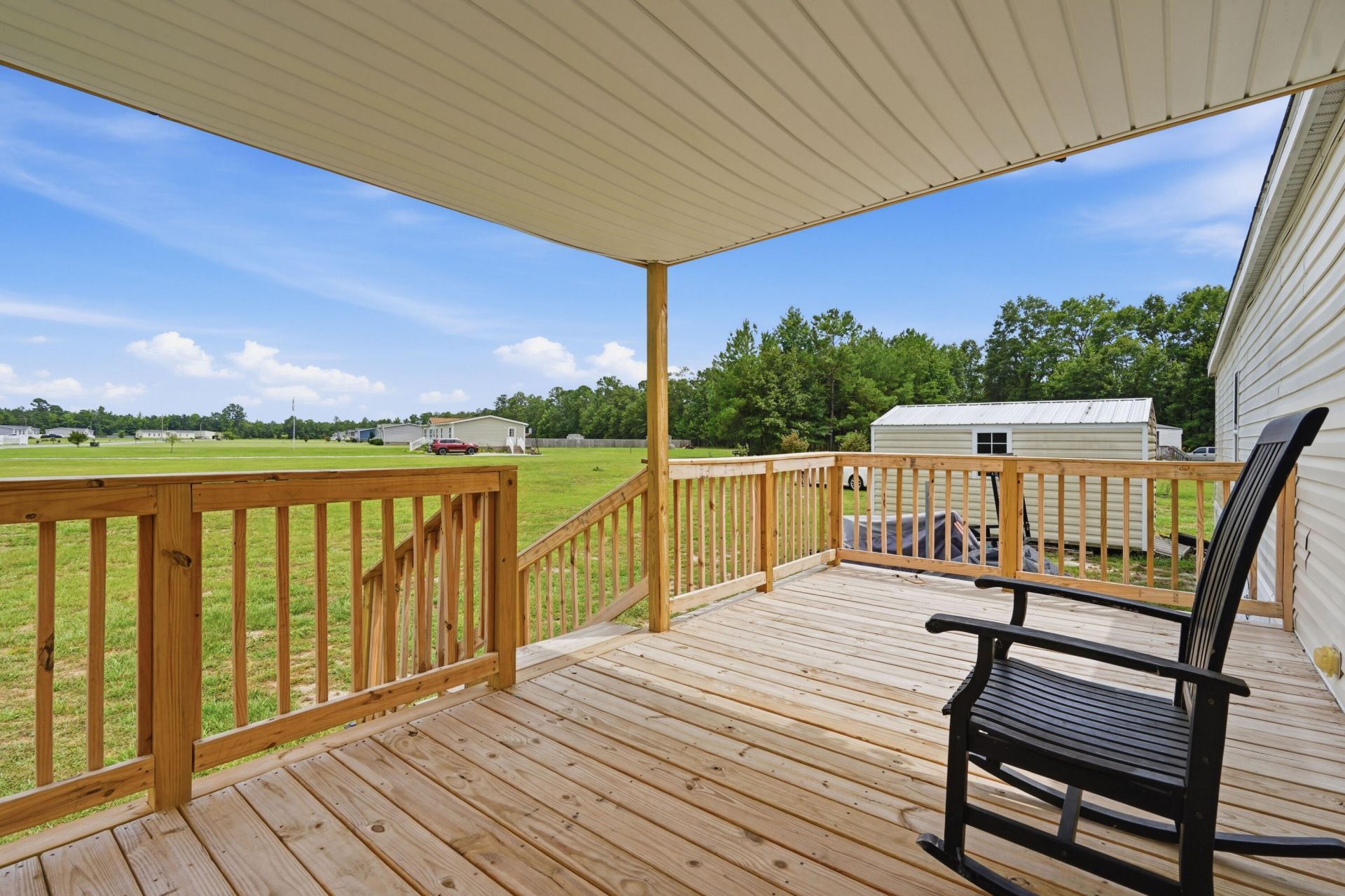 1442 Poplar Hill Drive Photo 5