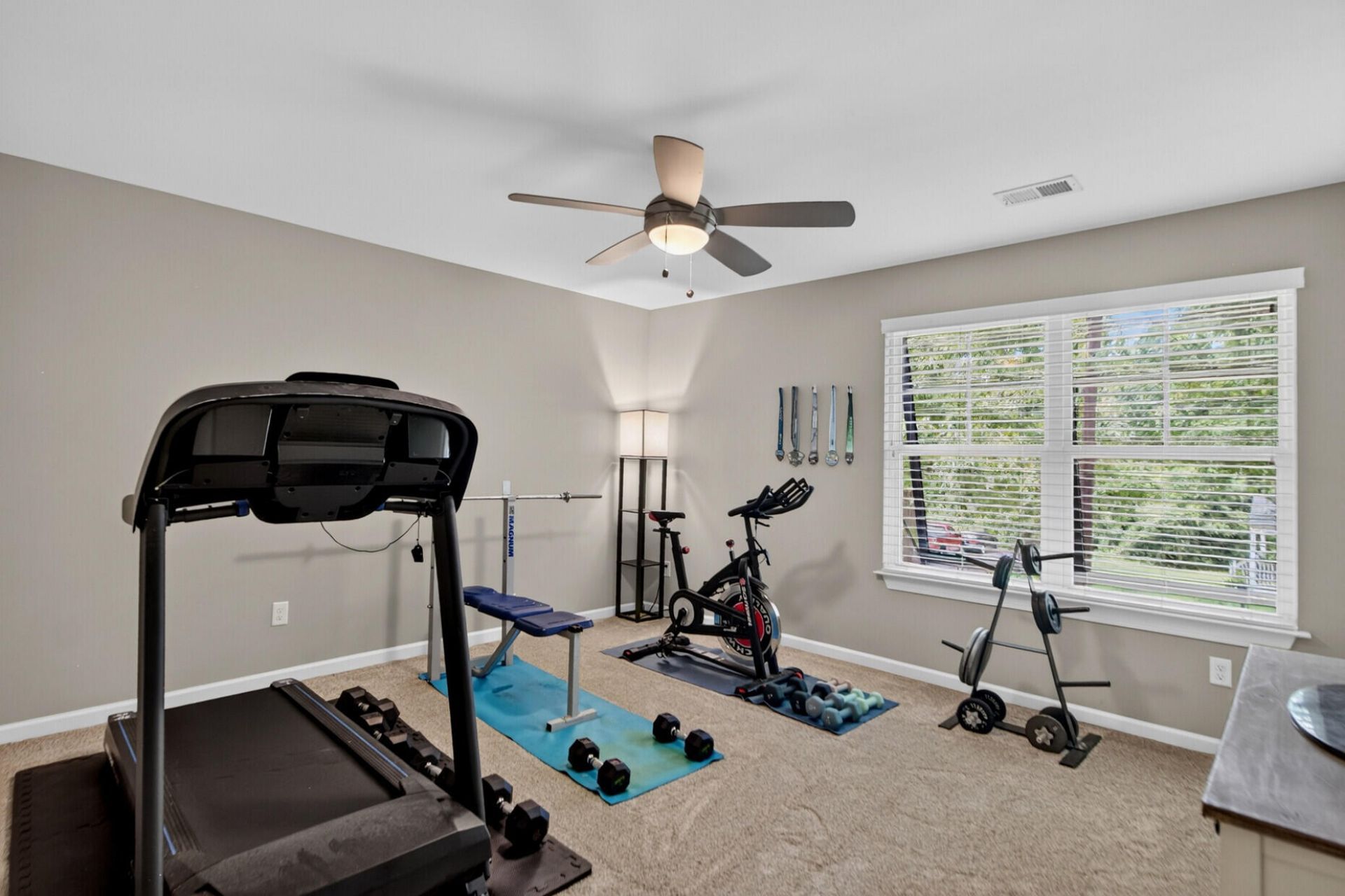 5476 Thompson Street Photo 31
