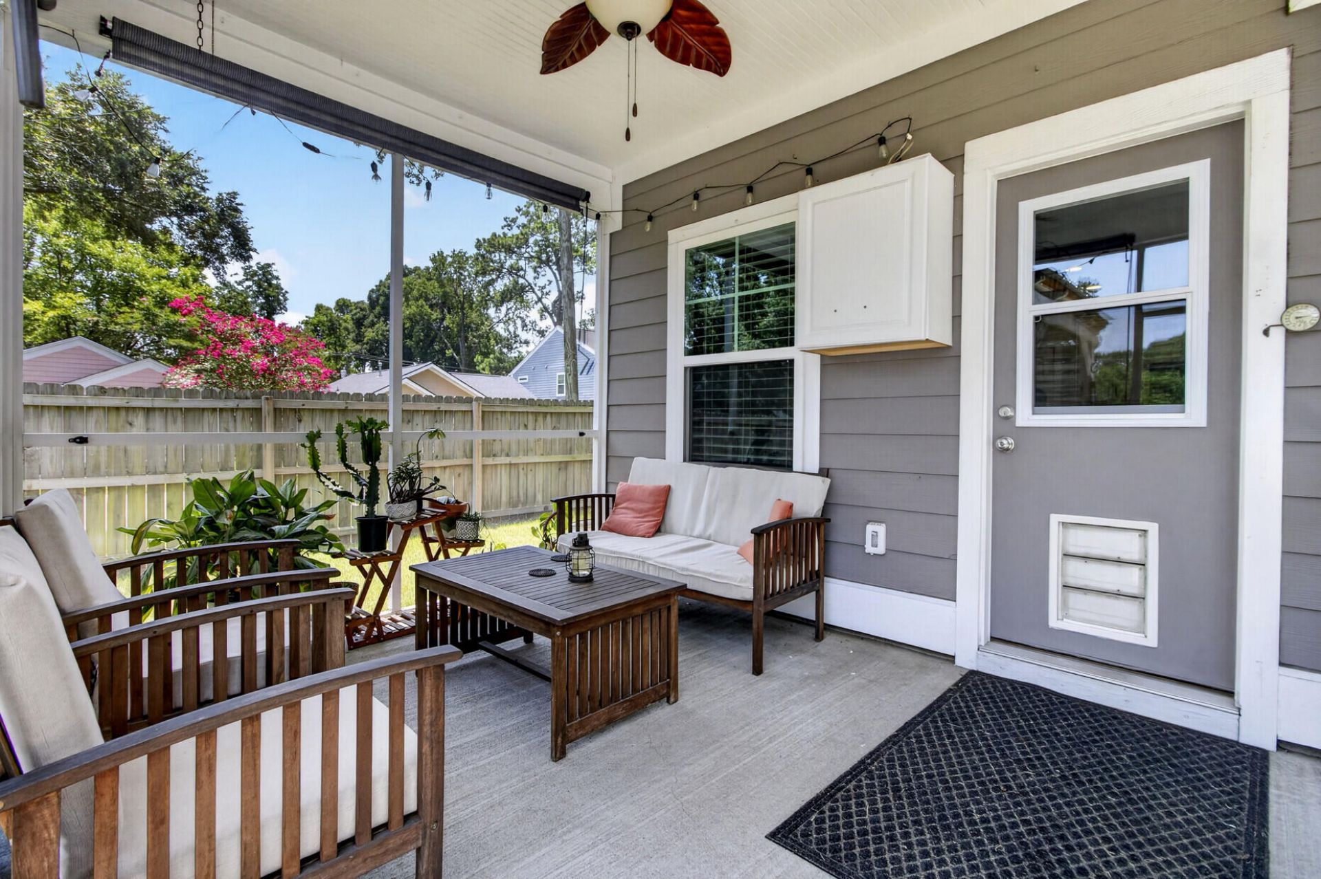 5476 Thompson Street Photo 34